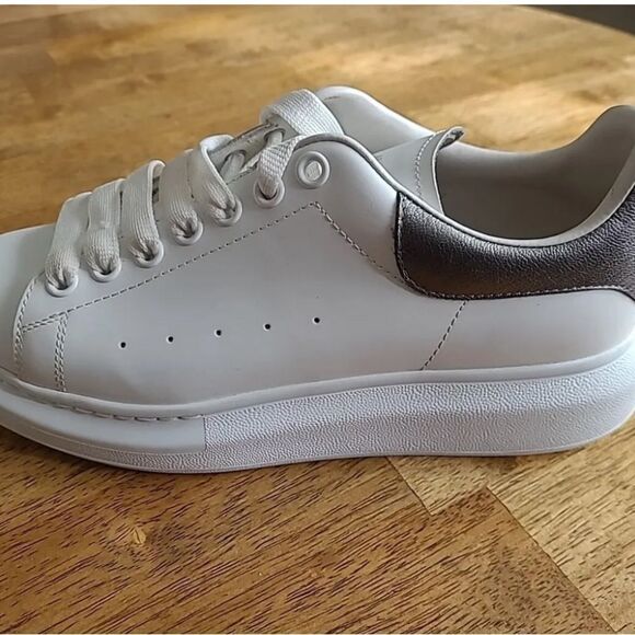 Alexander McQueen sneakers - Picture 3 of 6